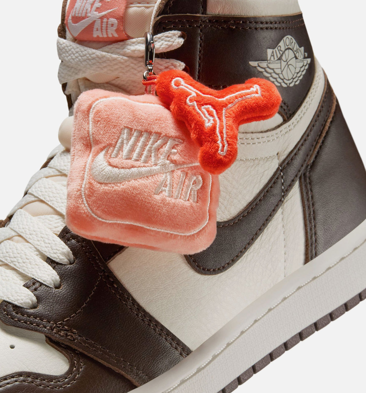 Air Jordan 1 Retro High OG Women's Sneakers | Baroque Brown/Light Madder Root/Sail