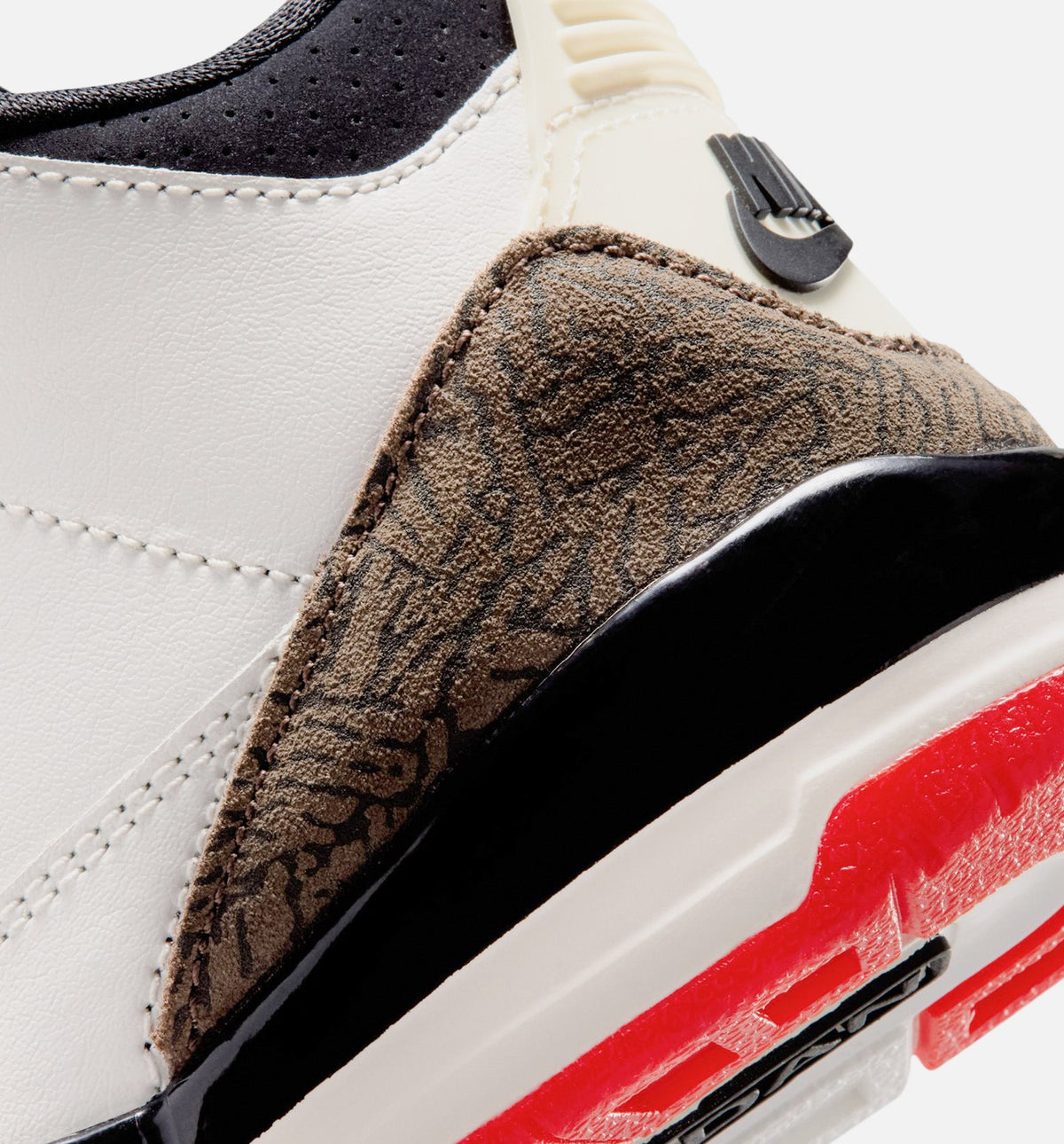 Air Jordan 3 Retro Sail and University Red Preschool Sneakers