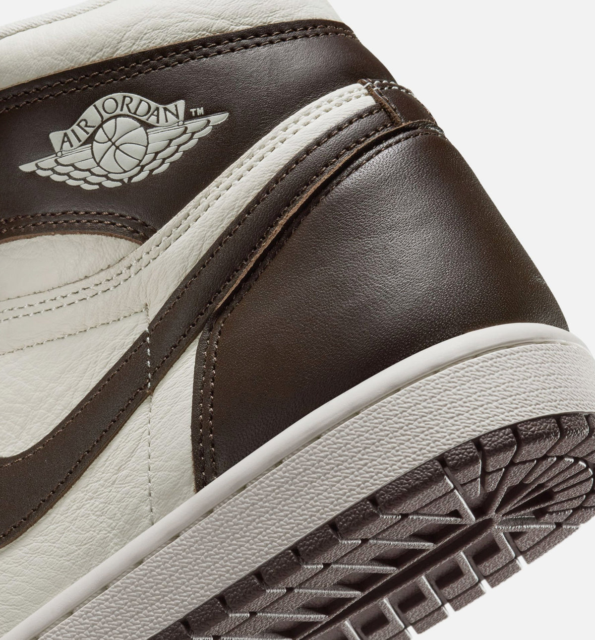 Air Jordan 1 Retro High OG Women's Sneakers | Baroque Brown/Light Madder Root/Sail